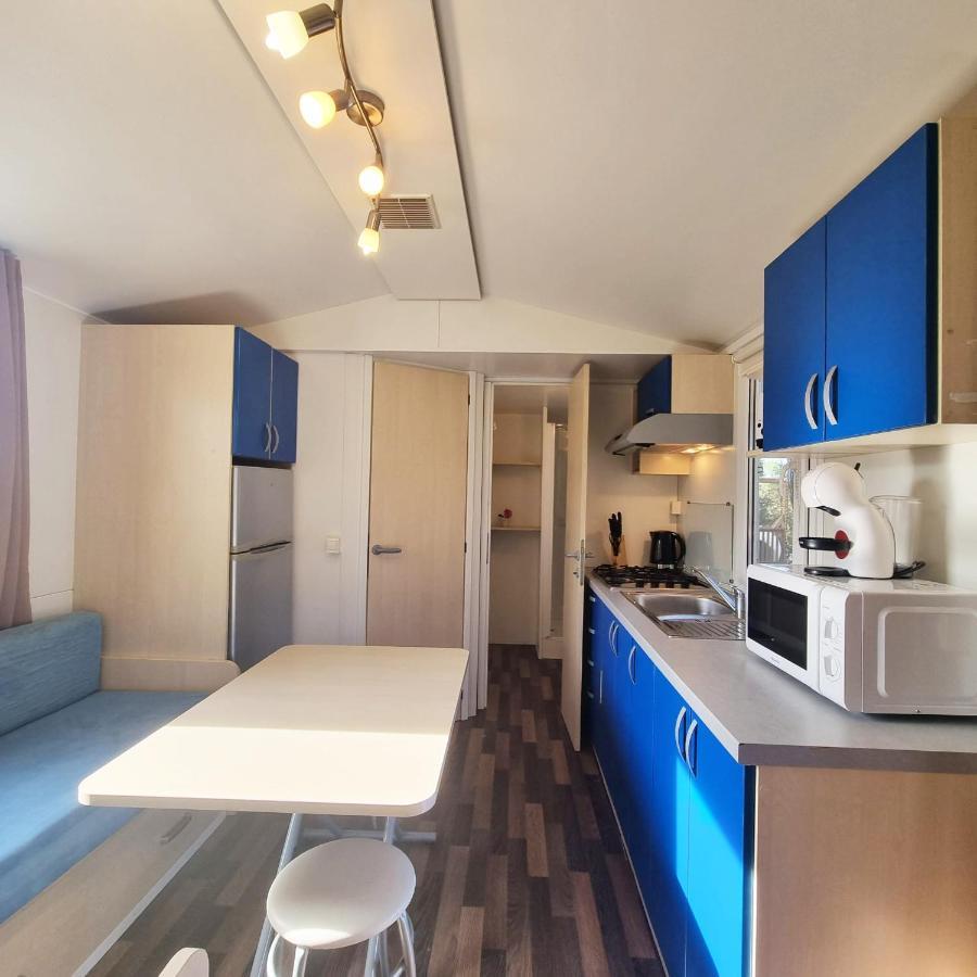 Bungalow Nomad Felicitat Βίλα L' Escala Εξωτερικό φωτογραφία