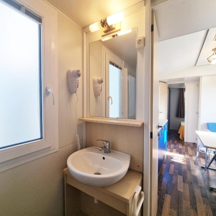 Bungalow Nomad Felicitat Βίλα L' Escala Εξωτερικό φωτογραφία