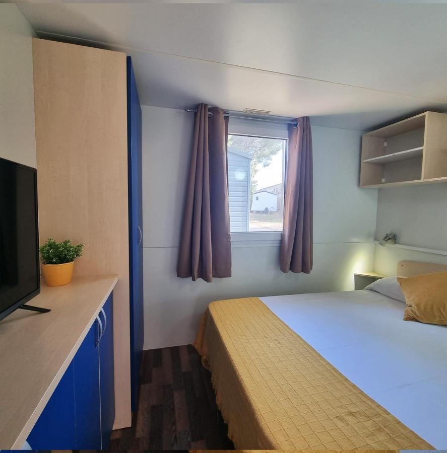 Bungalow Nomad Felicitat Βίλα L' Escala Εξωτερικό φωτογραφία